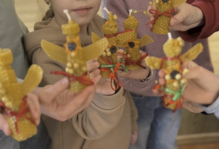 Протягом трьох місяців  проведено п’ятнадцять майстерок  в рамках ініціативи «Рука в руці»